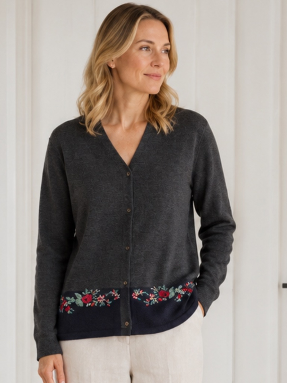 Vintage Banana Republic Merino Wool Embroidered Cardigan L